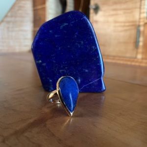 14k gold and Lapis Lazuli cabochon ring